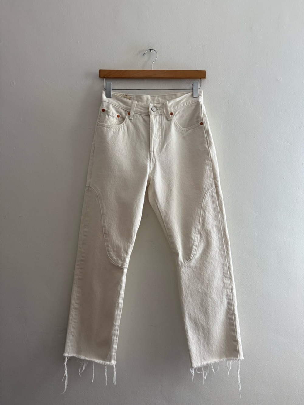 Levi’s 501 Off White Straight Leg, Raw Hem, Button Fly Jeans - Picture 2 of 16